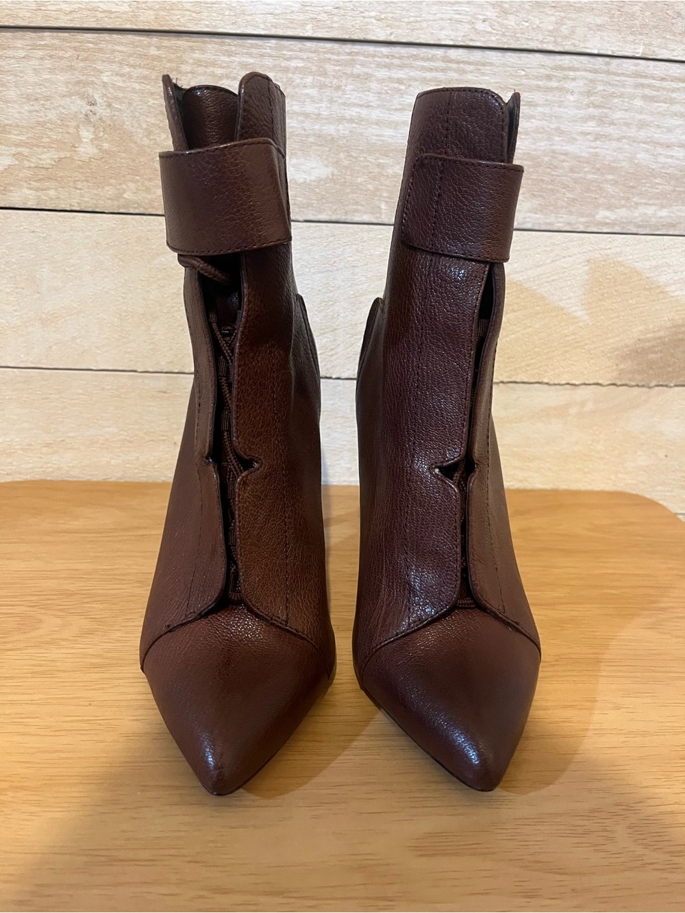 Pour La Victoire Brown Leather Pointed Ankle Booties - Picture 3 of 11